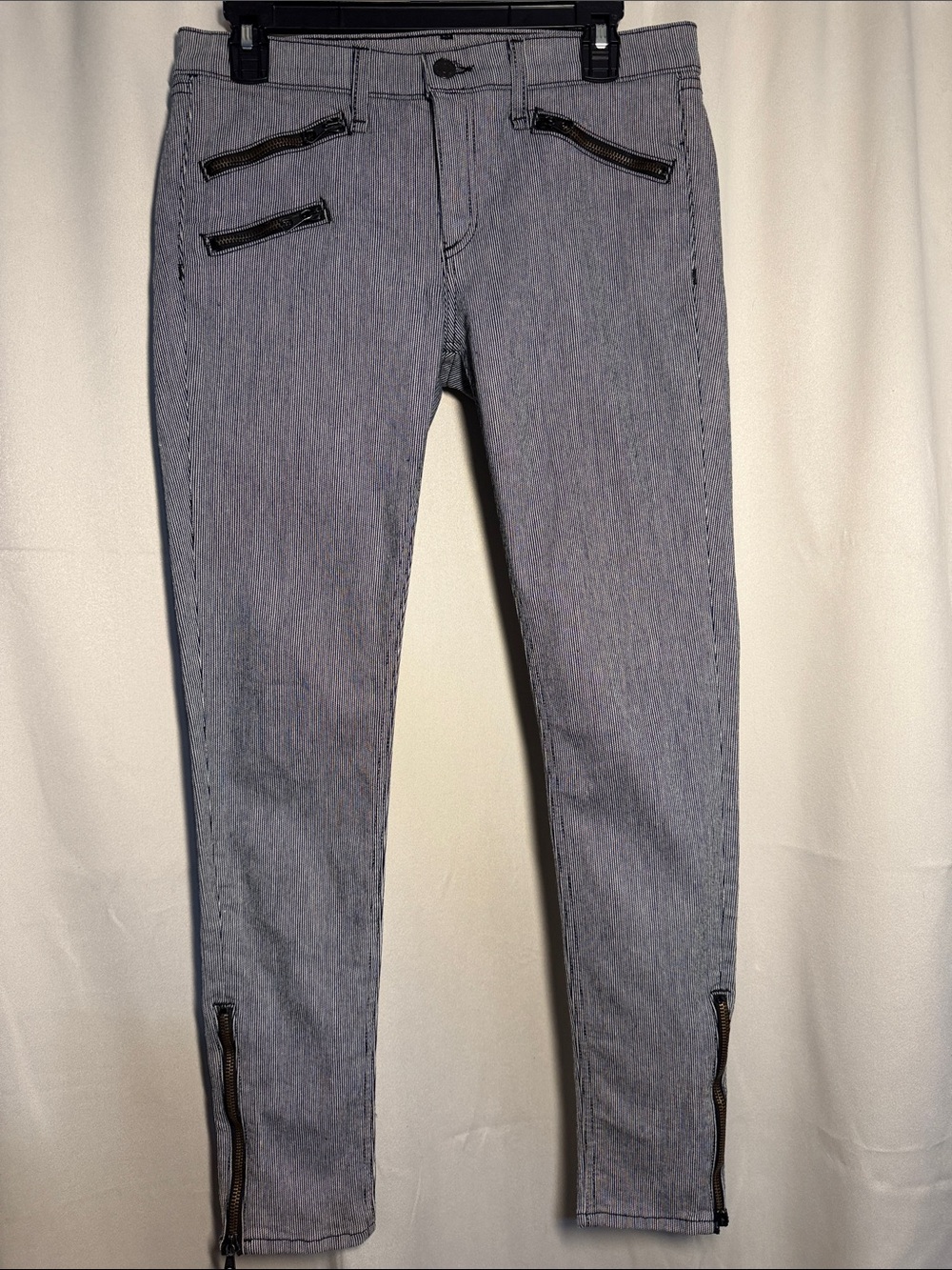 rag & bone Black & White Pinstripe Skinny Zippered Ankle Jeans 28